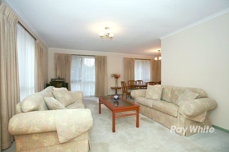 53 Merryn Grove, WANTIRNA SOUTH VIC 3152, Wantirna South - Thumbnail 2