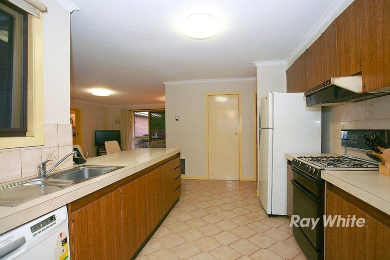 53 Merryn Grove, WANTIRNA SOUTH VIC 3152, Wantirna South - Thumbnail 5