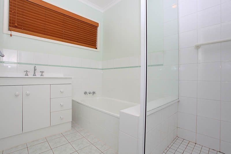 32 Horizon Drive, JAMBOREE HEIGHTS QLD 4074, Jamboree Heights - Thumbnail 6