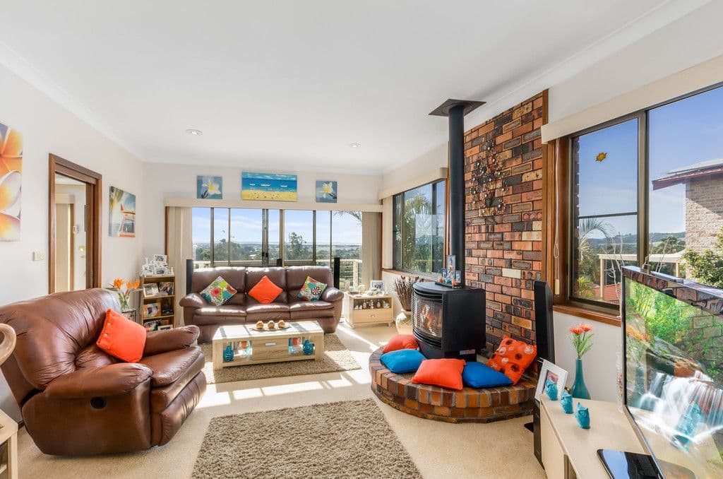 33 Scenic Crescent, Albion Park NSW 2527, Albion Park - Thumbnail 2