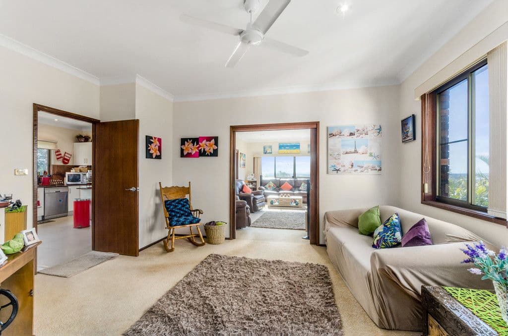 33 Scenic Crescent, Albion Park NSW 2527, Albion Park - Thumbnail 3