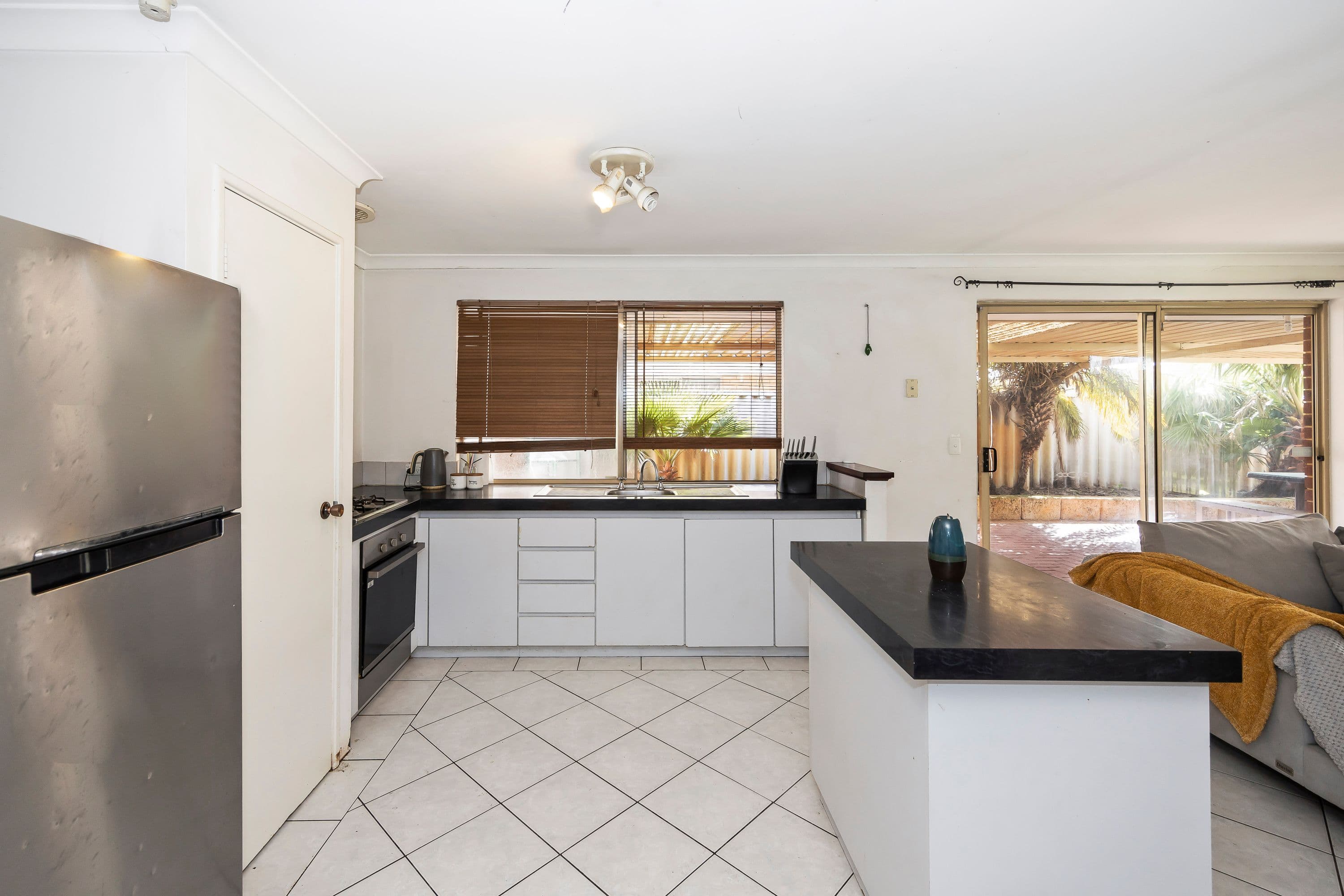 8 Weebo Place, Ballajura WA 6066, Ballajura - Thumbnail 3