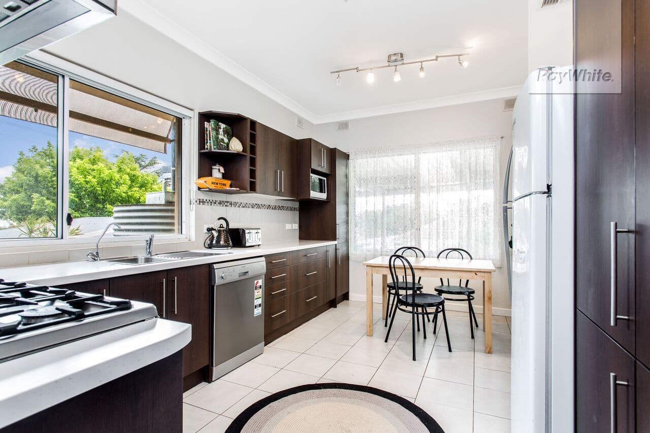 10 Glen Crescent, VISTA SA 5091, Vista - Thumbnail 2