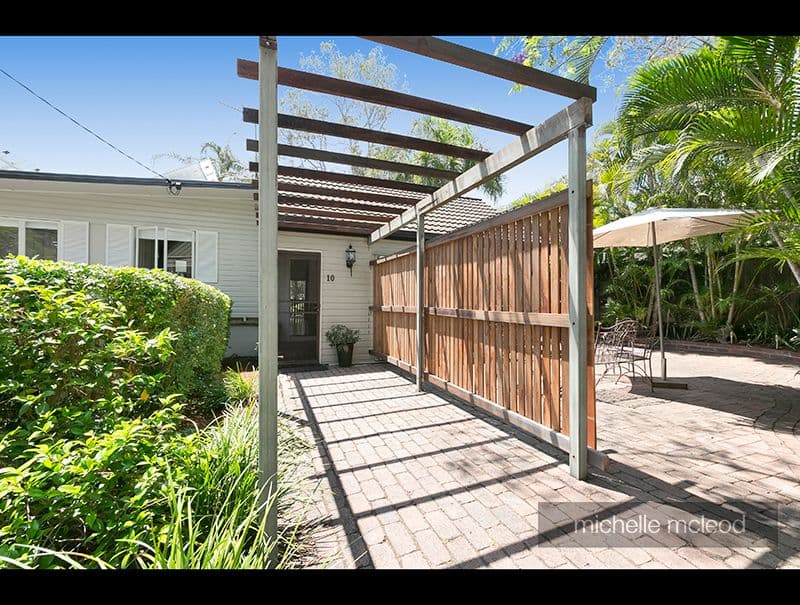 10 Trenton Street, Kenmore QLD 4069, Kenmore - Thumbnail 2
