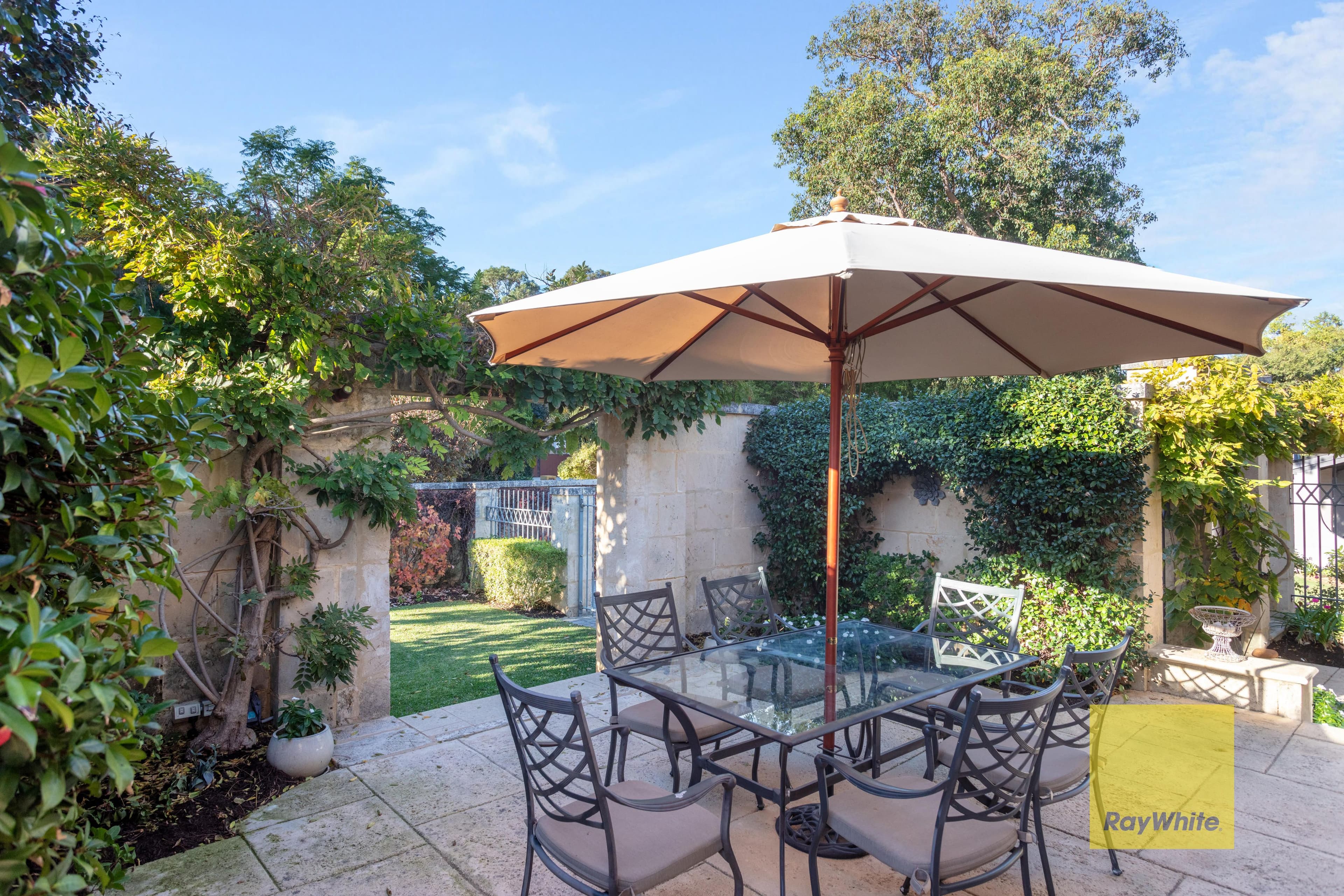 63 Glengariff Drive, Floreat WA 6014, Floreat - Thumbnail 4
