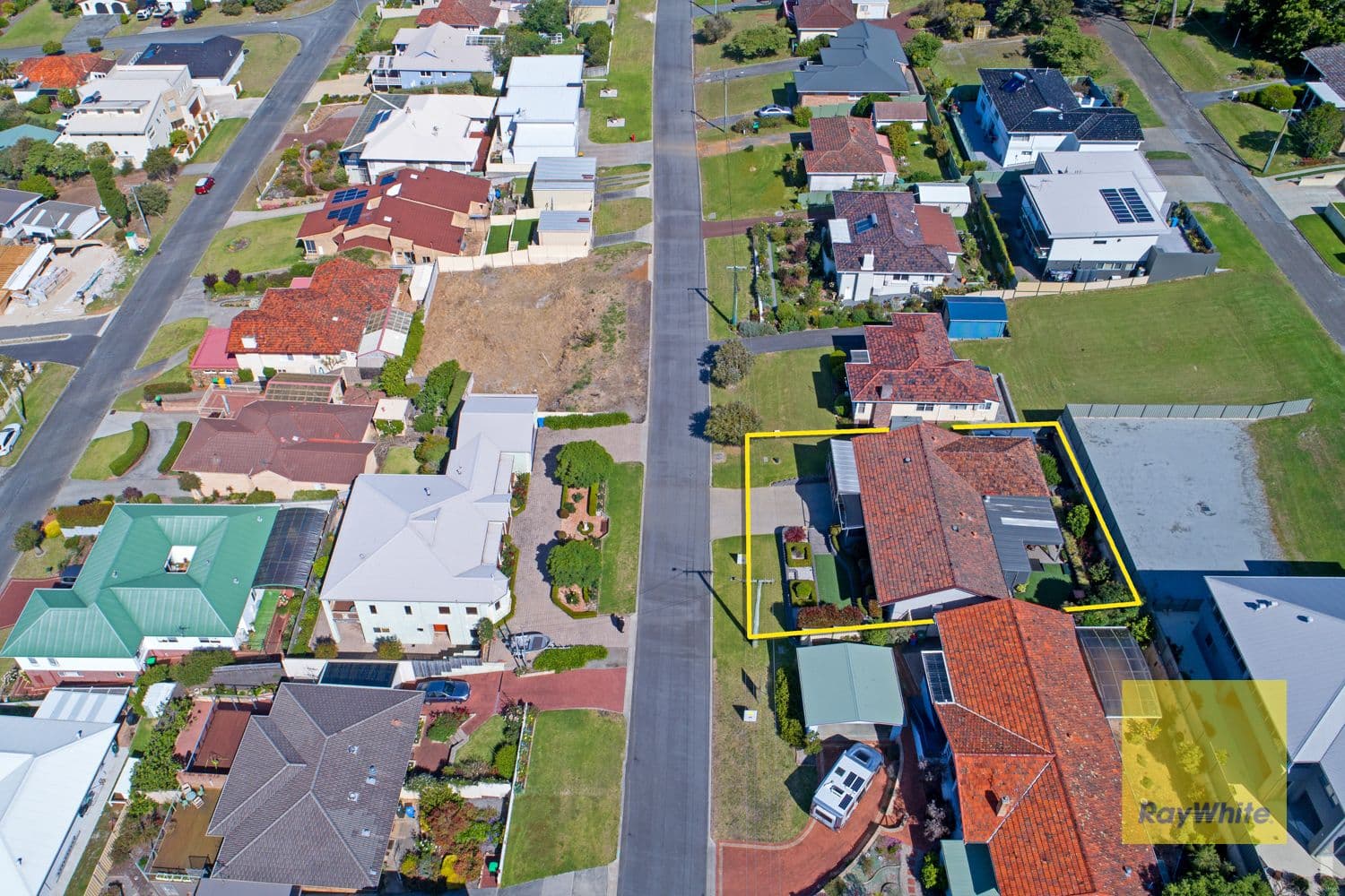 17 Robert Street, Mount Clarence WA 6330, Mount Clarence - Thumbnail 3