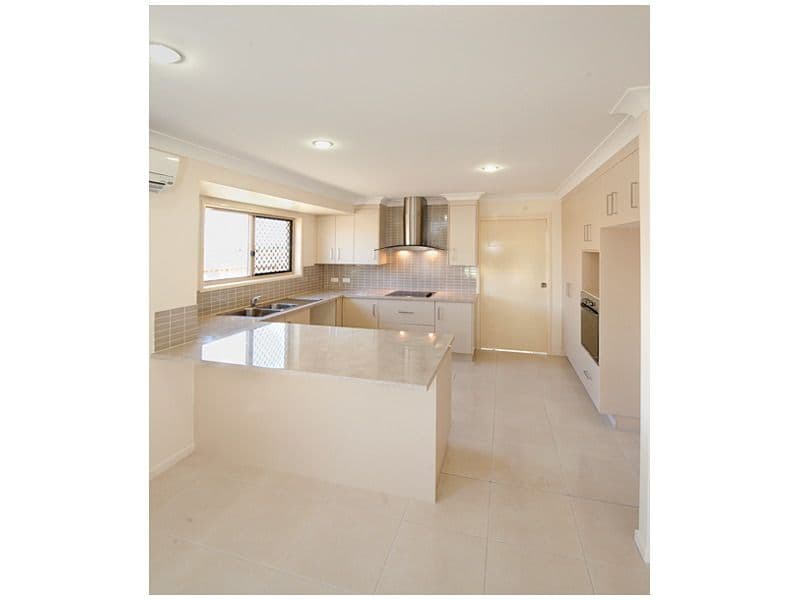 13 Red Penda Court, NORMAN GARDENS QLD 4701, Norman Gardens - Thumbnail 2