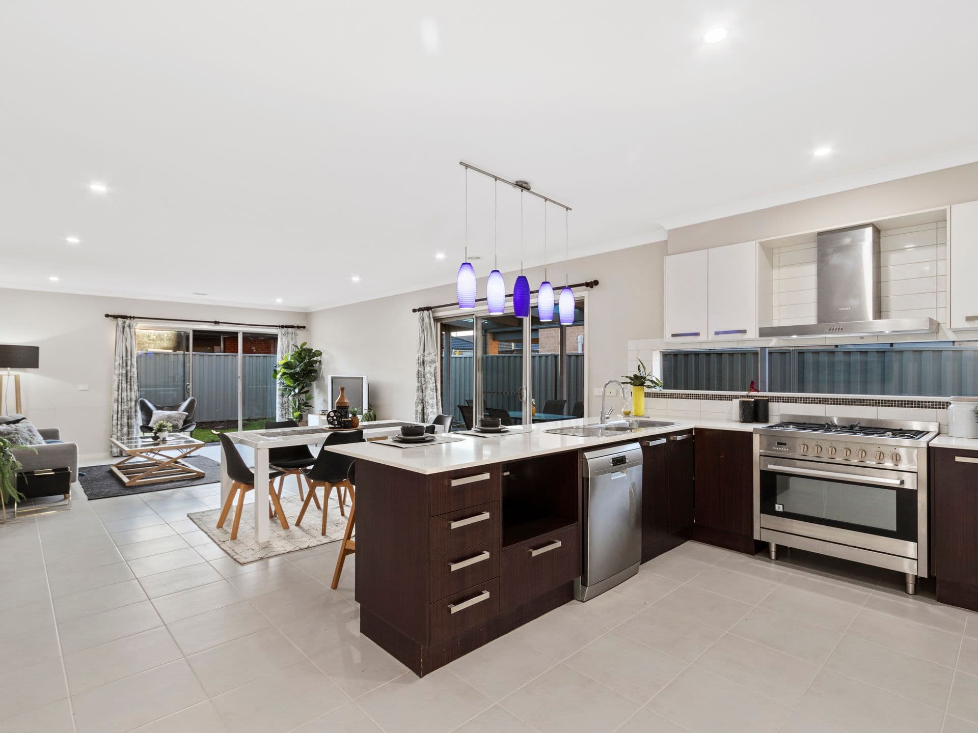 300 Casey Fields Boulevard, Cranbourne East VIC 3977, Cranbourne East - Thumbnail 5