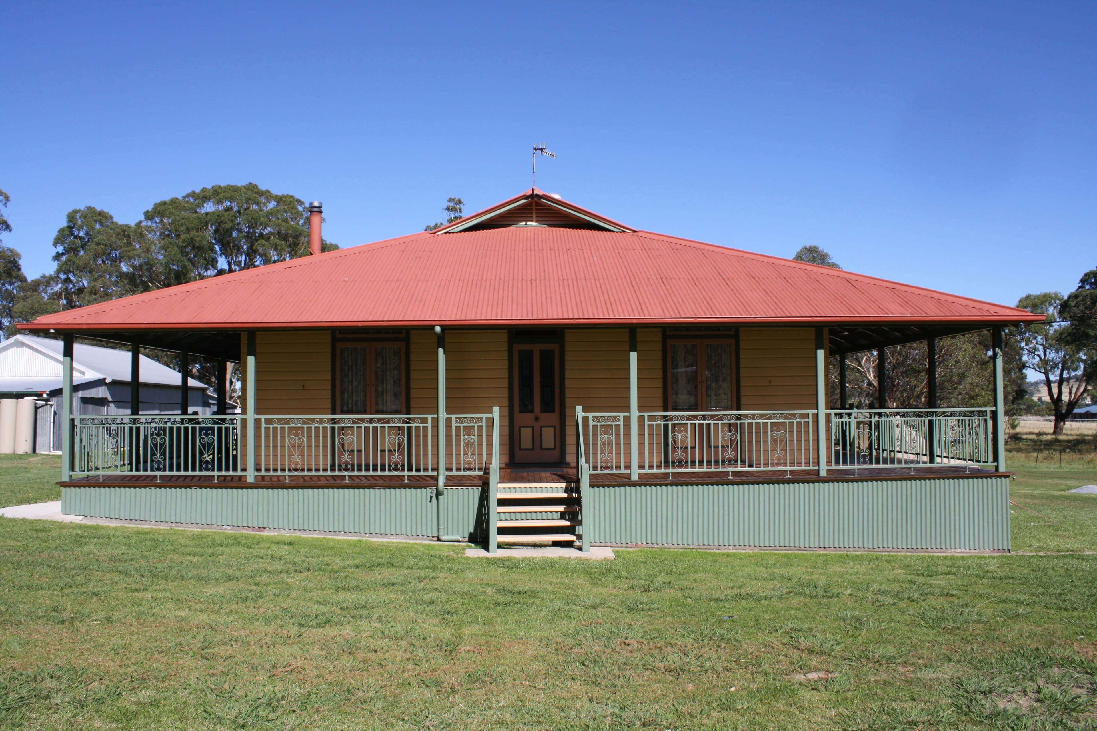 22 Dumaresq Street, Glen Innes - Image 1