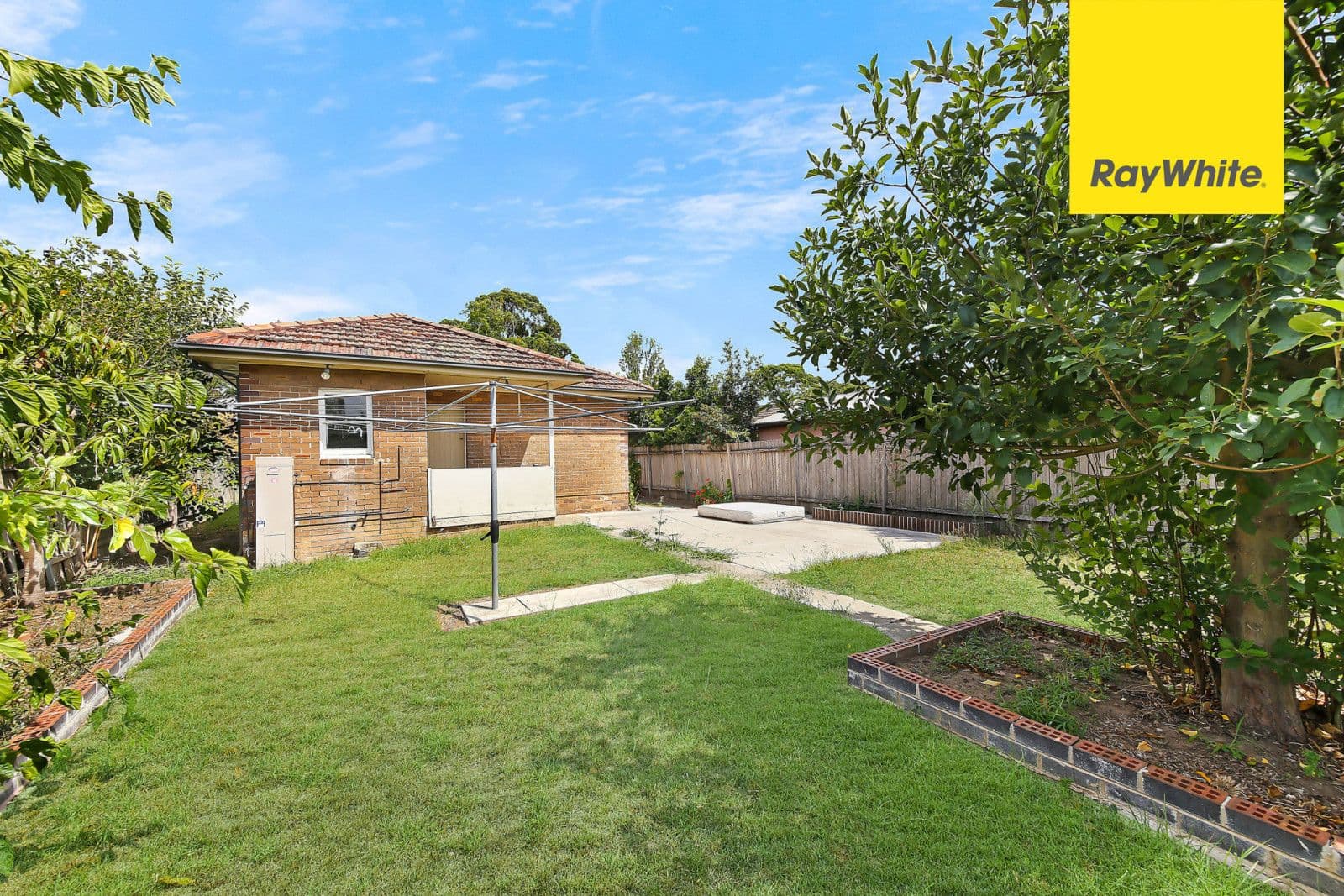50 Moxon Road, Punchbowl - Thumbnail 2