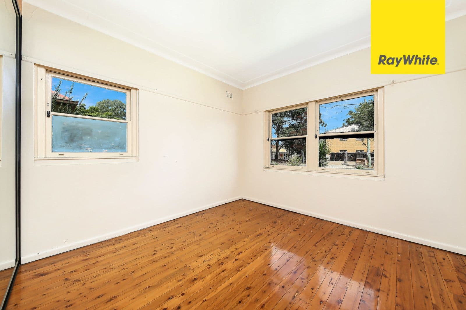 50 Moxon Road, Punchbowl - Thumbnail 3