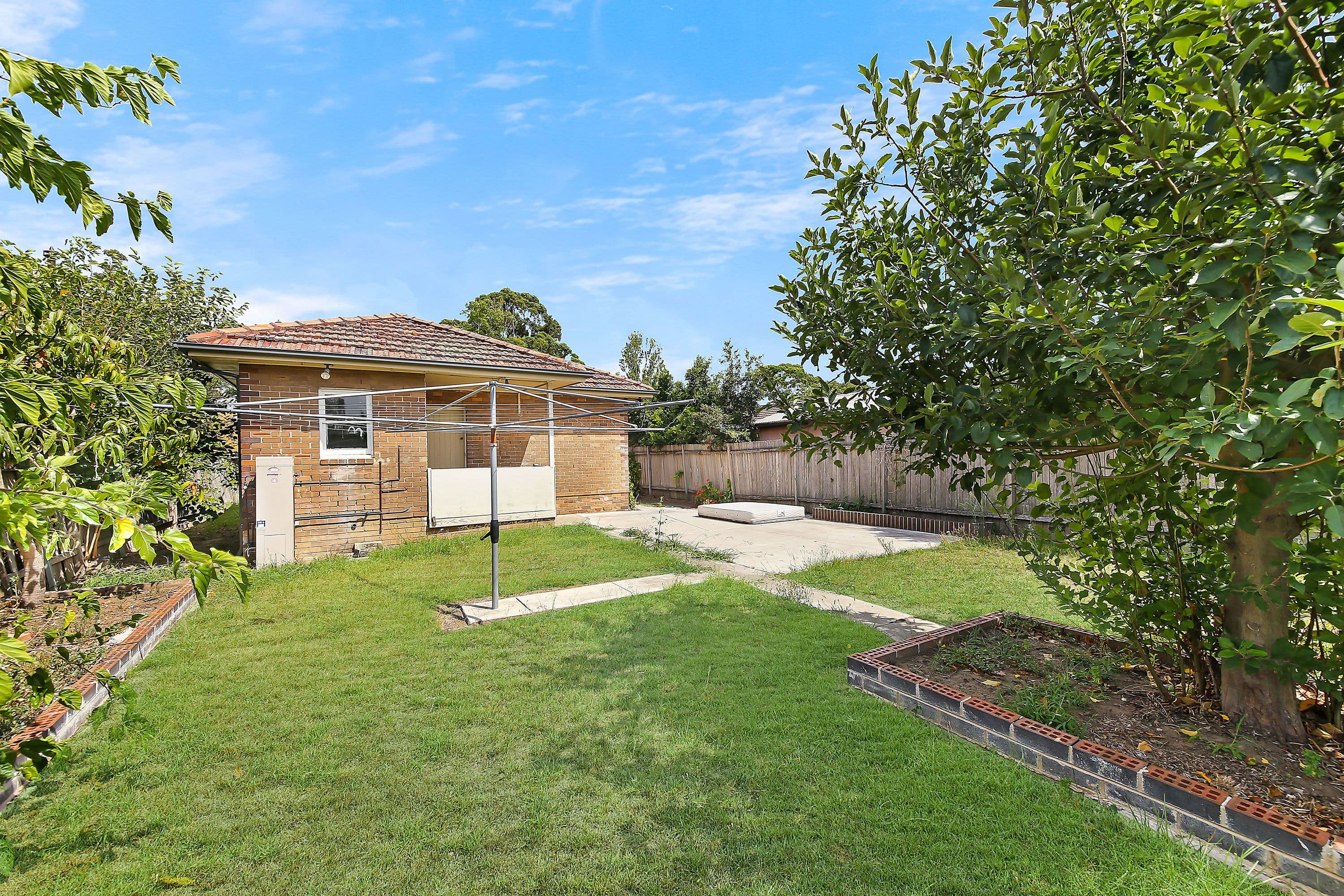 50 Moxon Road, Punchbowl - Thumbnail 8