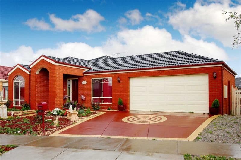 17 Herrington Turn, CAROLINE SPRINGS VIC 3023, Caroline Springs - Image 1
