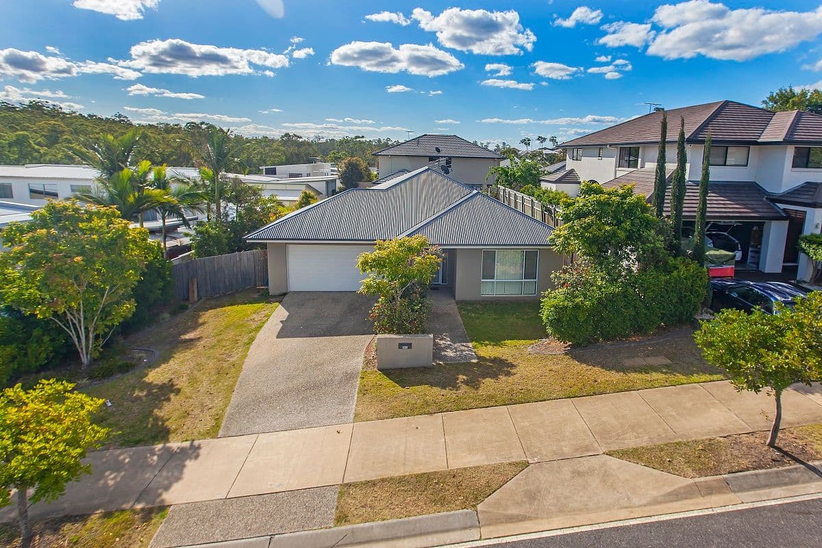 287 Lakeside Avenue, SPRINGFIELD LAKES QLD 4300, Springfield Lakes - Image 1