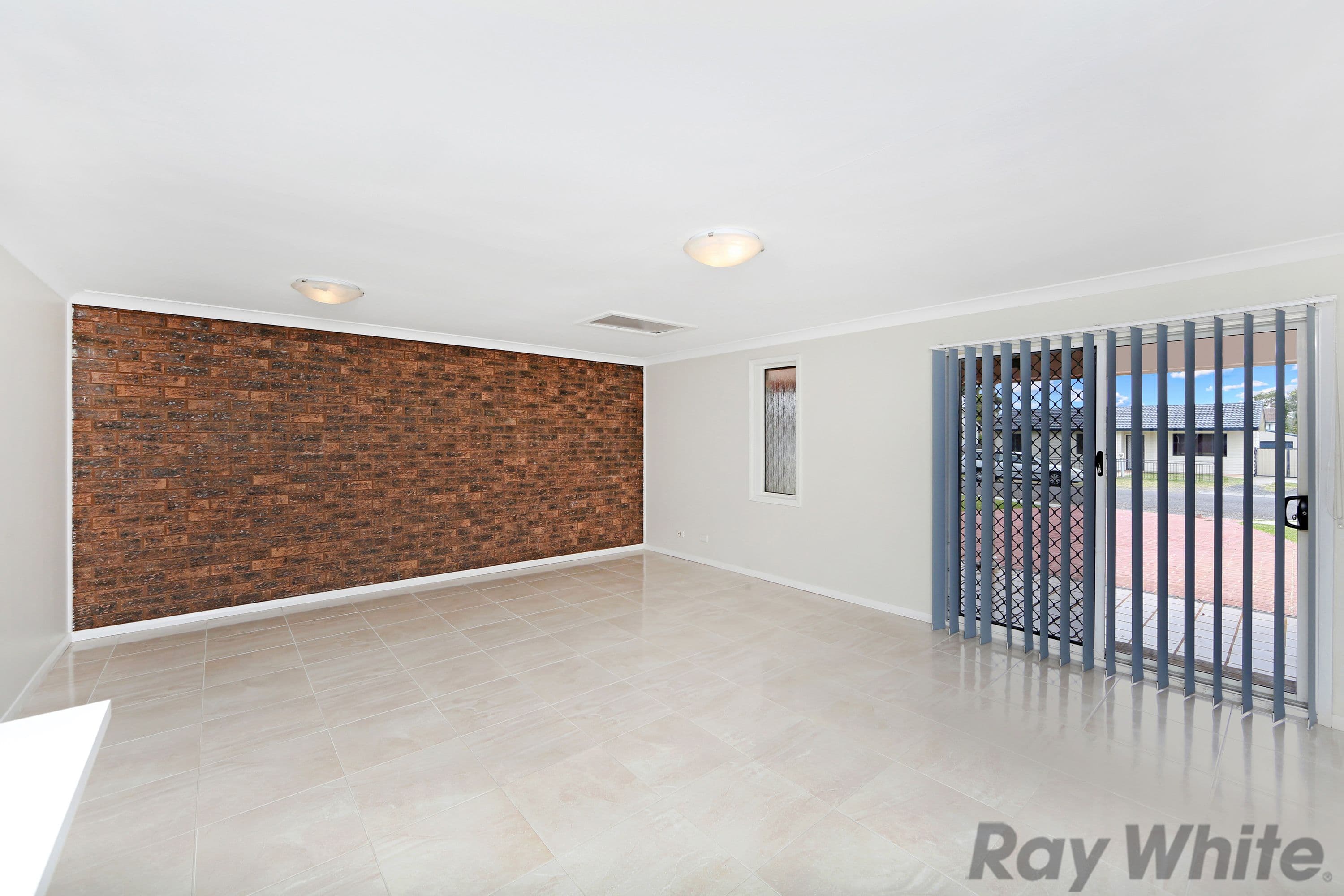 36 Robson Avenue, Gorokan - Thumbnail 6