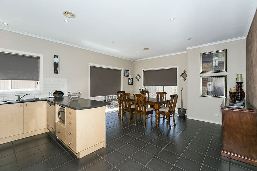 51-55 Tullidge Street, MELTON VIC 3337, Melton - Thumbnail 3
