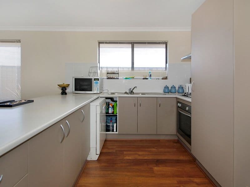 60 Stockholm Road, WANNEROO WA 6065, Wanneroo - Thumbnail 4