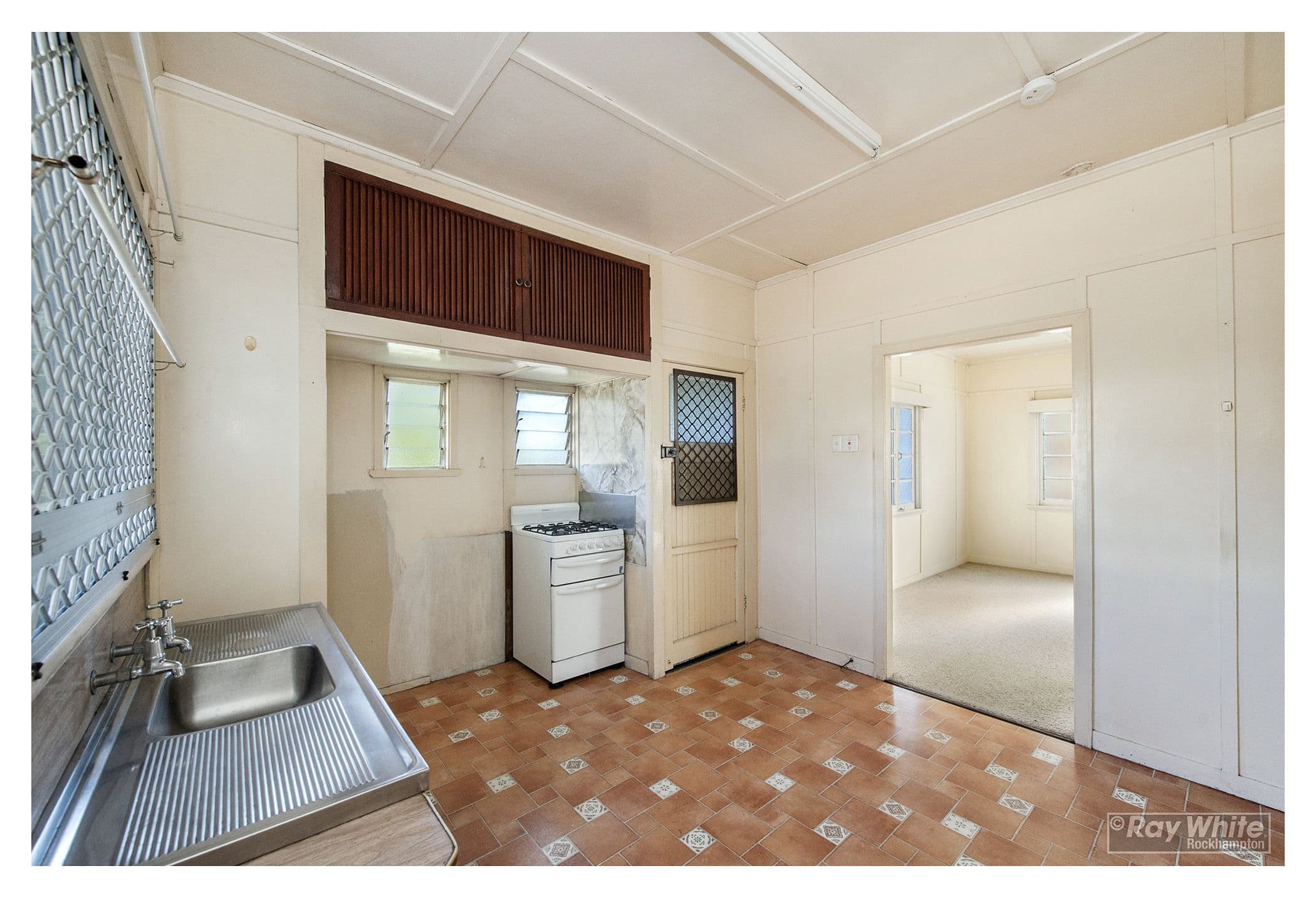 253 Denham Street Ext, The Range QLD 4700, The Range - Thumbnail 4