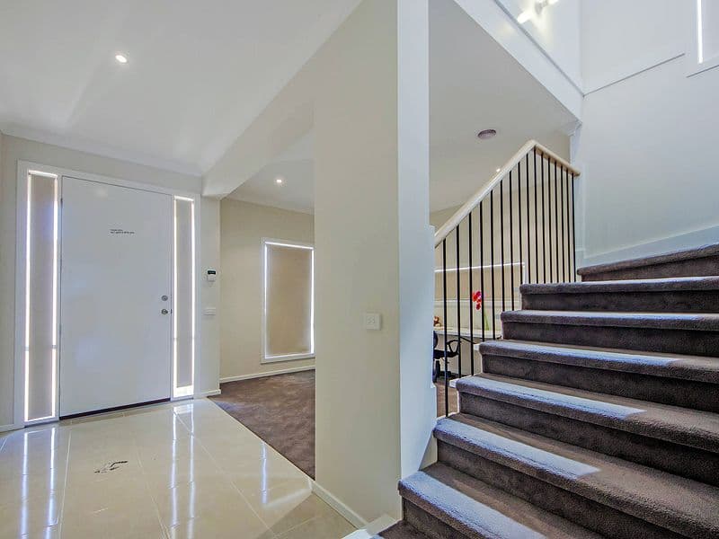77 Beachview Parade, Sanctuary Lakes VIC 3030, Sanctuary Lakes - Thumbnail 4