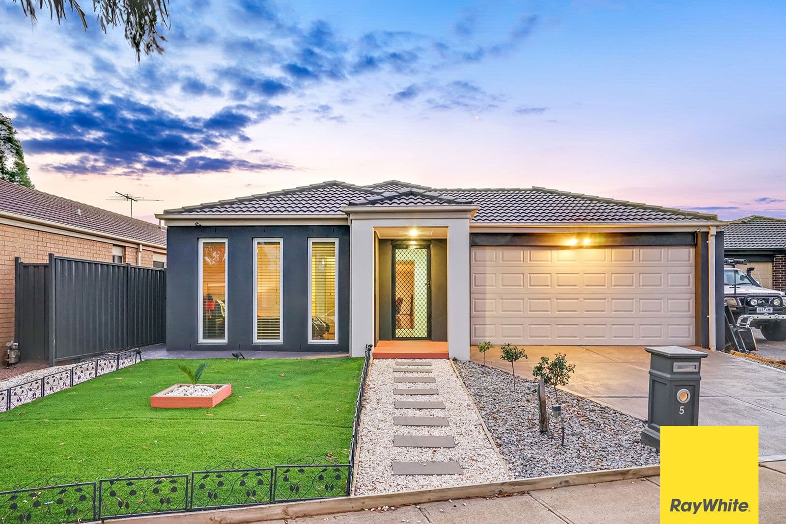 1/110 Lower Heidelberg Road, Ivanhoe - Image 1