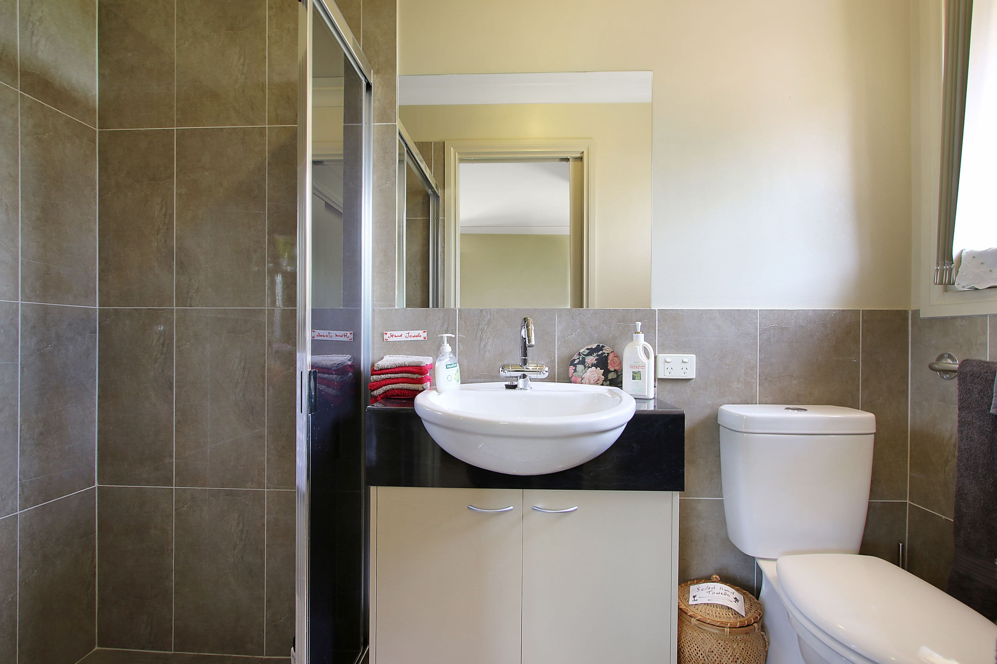 5 Hall Court, Howlong - Thumbnail 7