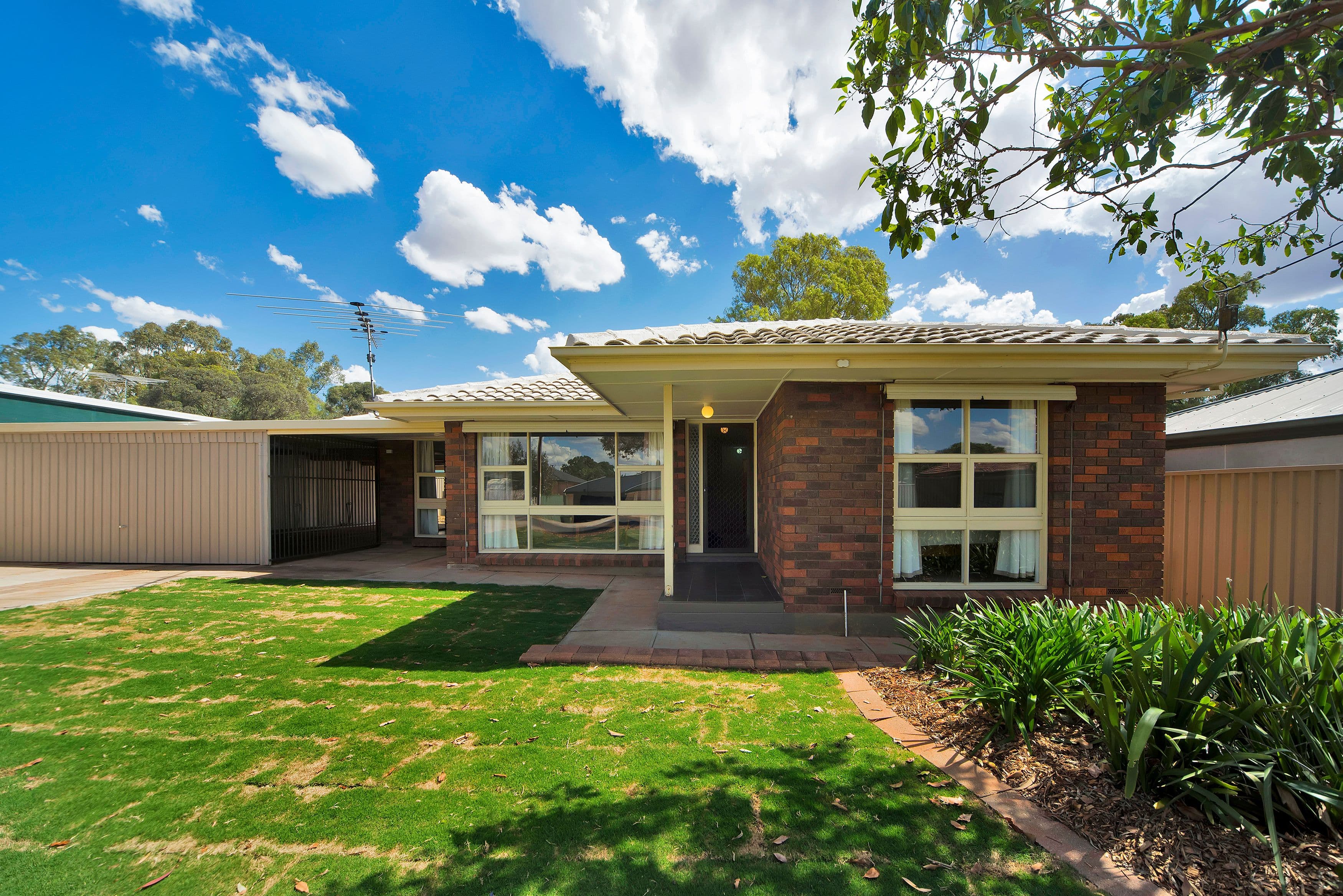 4 St Albans Road, Evanston Park SA 5116, Evanston Park - Image 1
