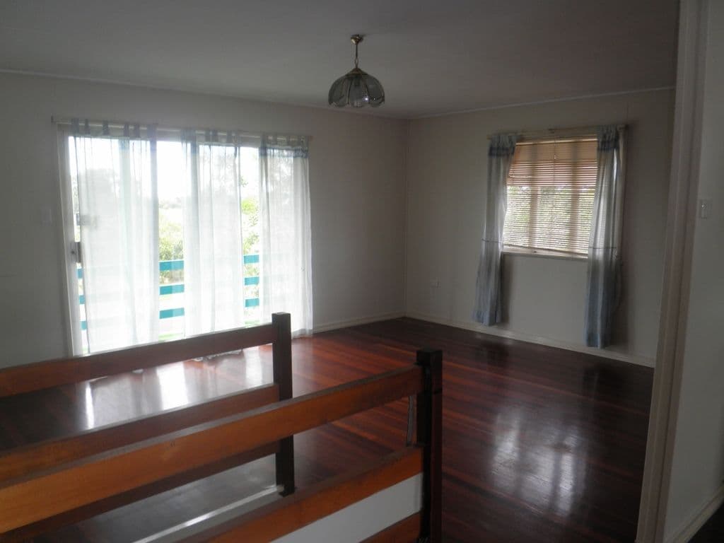 54 Victory Street, Maryborough QLD 4650, Maryborough - Thumbnail 4