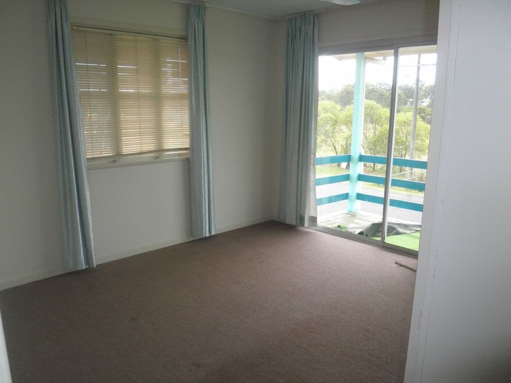 54 Victory Street, Maryborough QLD 4650, Maryborough - Thumbnail 5
