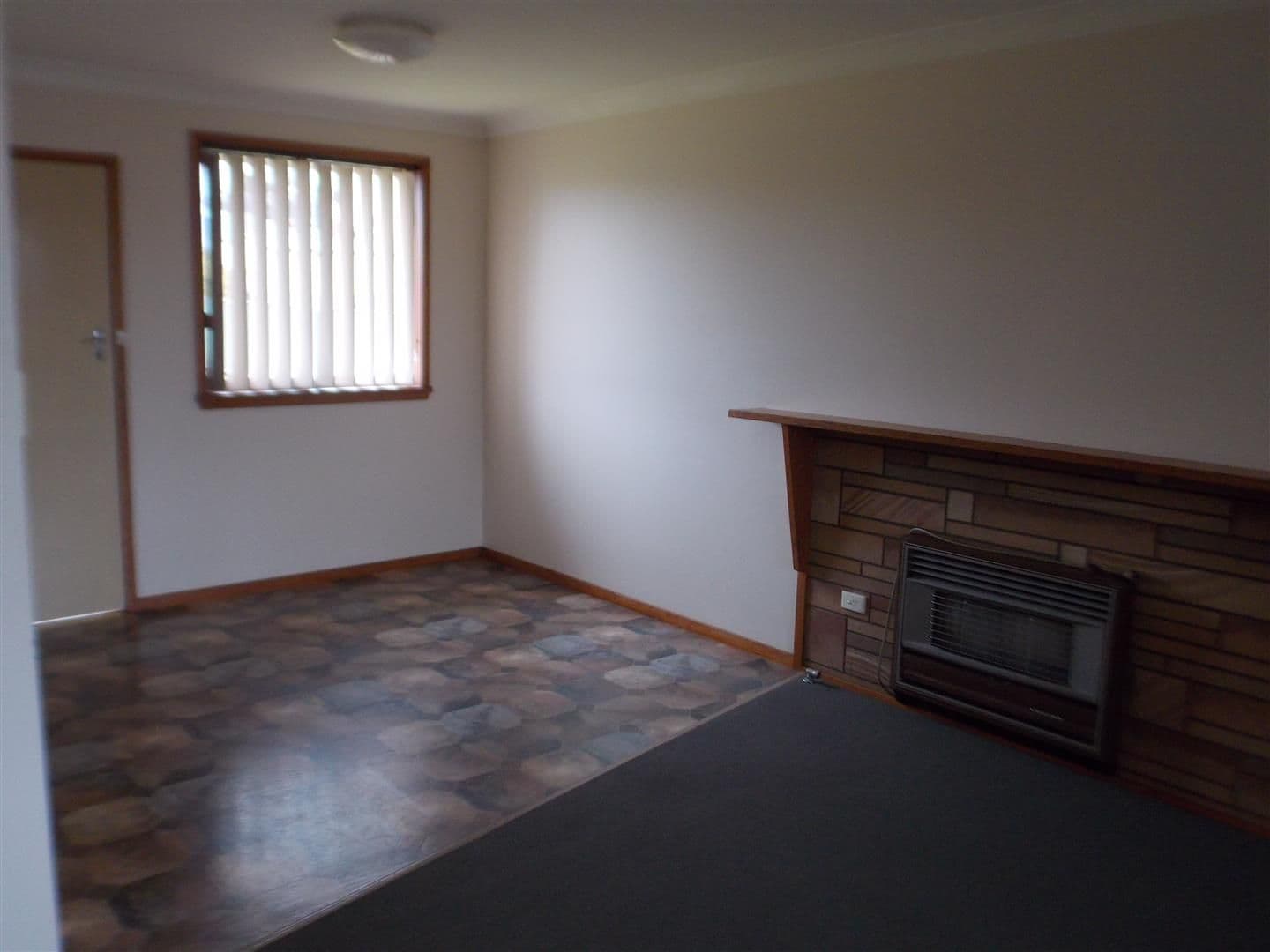 16 Downes Crescent, Parkes - Thumbnail 5
