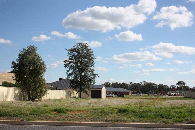135 Wanstead Street, COROWA NSW 2646, Corowa - Thumbnail 3