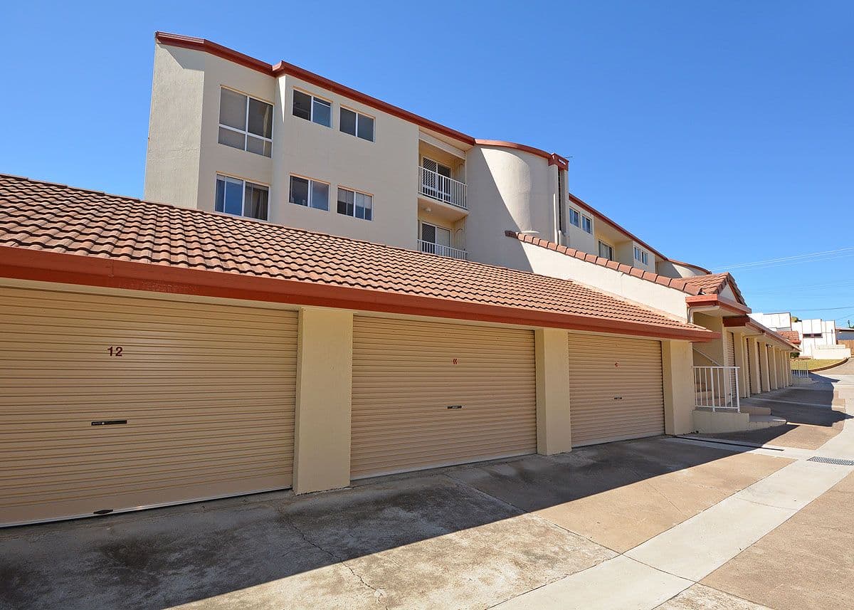 13-15 Pulgul Street, Urangan QLD 4655, Urangan - Thumbnail 2