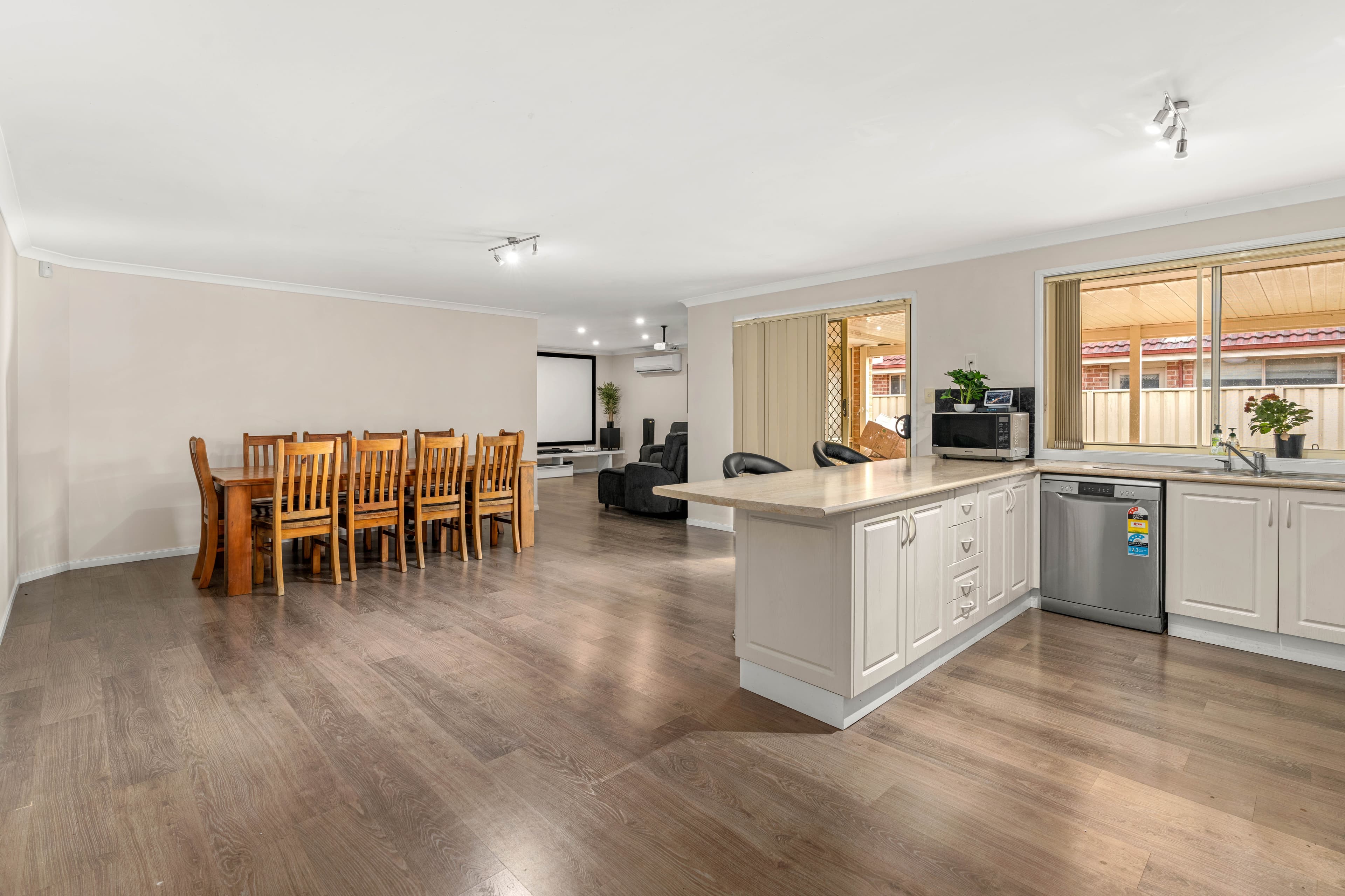 39 Burradoo Crescent, Nowra NSW 2541, Nowra - Thumbnail 4