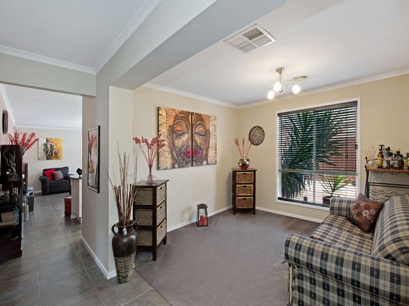 54 Oakbank Boulevard, WHITTLESEA VIC 3757, Whittlesea - Thumbnail 8