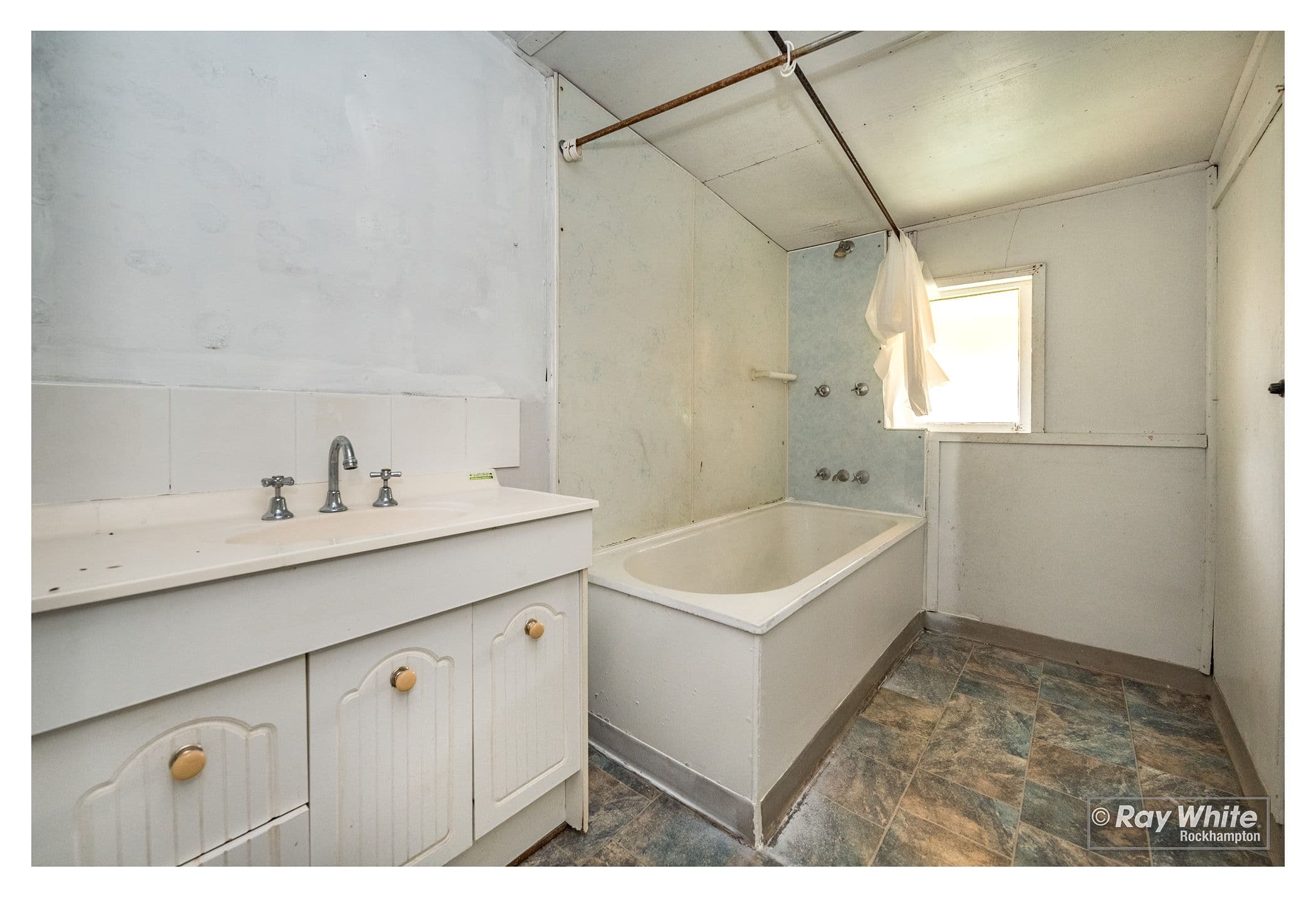 46 Kent Street, Rockhampton City QLD 4700, Rockhampton City - Thumbnail 7