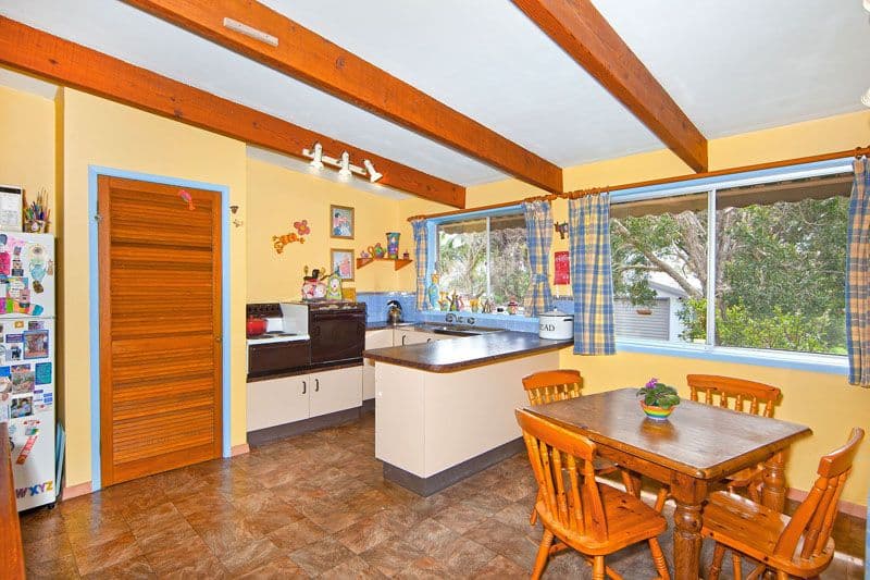 11 Alistair Avenue, FORRESTERS BEACH NSW 2260, Forresters Beach - Thumbnail 2