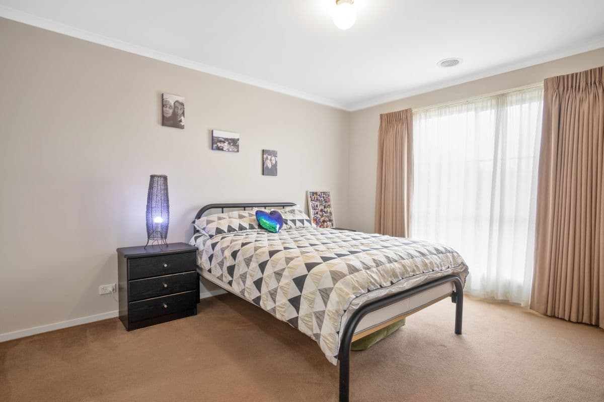 63 Lady Penrhyn Drive, Wyndham Vale VIC 3024, Wyndham Vale - Thumbnail 6