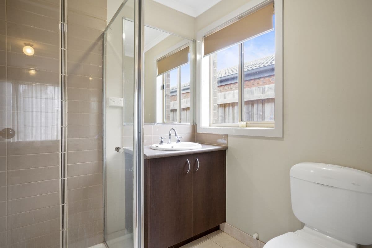 63 Lady Penrhyn Drive, Wyndham Vale VIC 3024, Wyndham Vale - Thumbnail 7