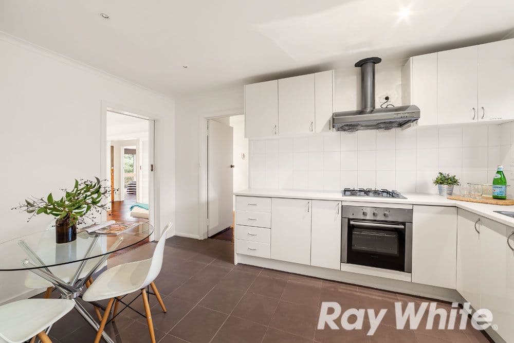 9 Strathallan Road, Macleod VIC 3085, Macleod - Thumbnail 3