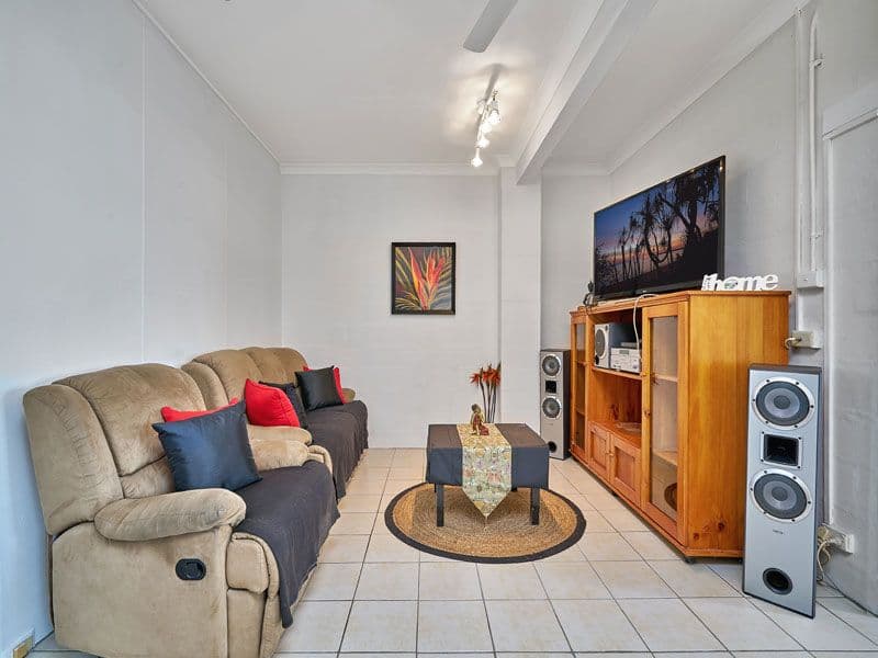 2 Kidston Street, Bungalow QLD 4870, Bungalow - Image 1