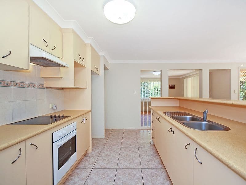 52 Prospect Street, PARKINSON QLD 4115, Parkinson - Thumbnail 3