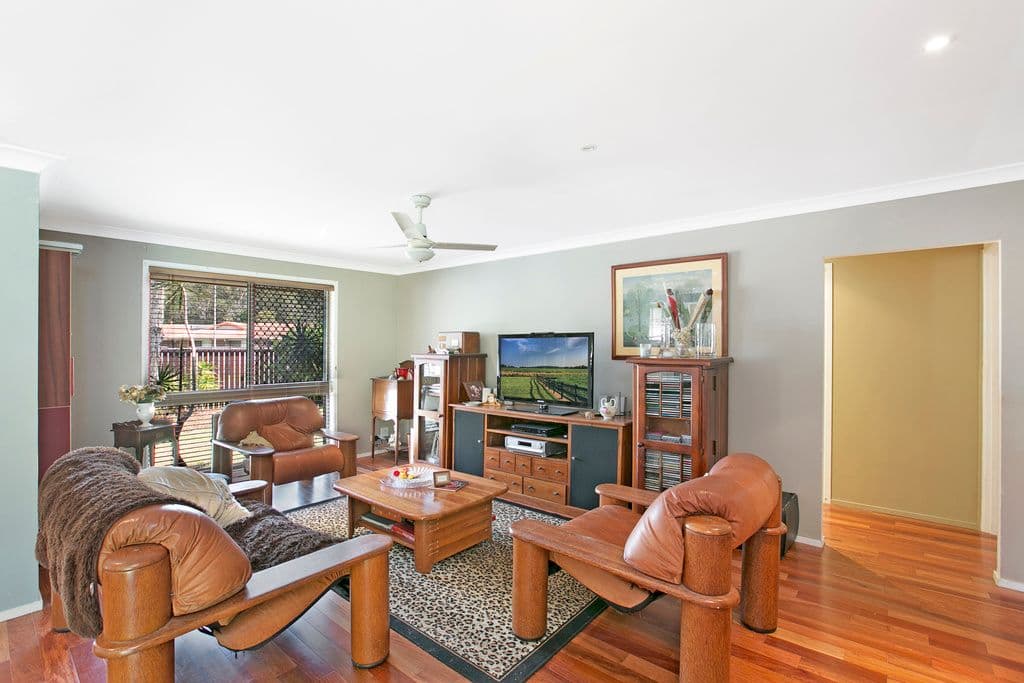27 Tulip Street, MIAMI QLD 4220, Miami - Thumbnail 3