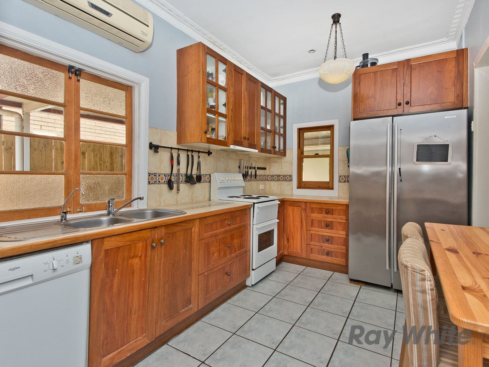 95 Bellevue Avenue, Gaythorne QLD 4051, Gaythorne - Thumbnail 5