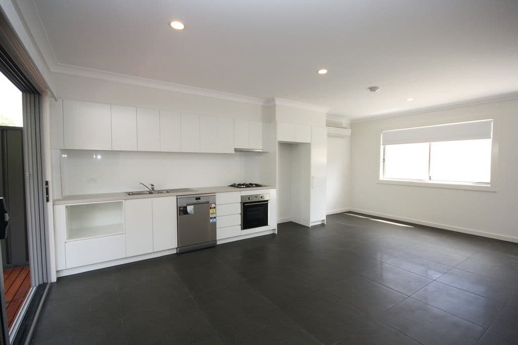 30 Croudace Road, Elermore Vale NSW 2287, Elermore Vale - Thumbnail 2