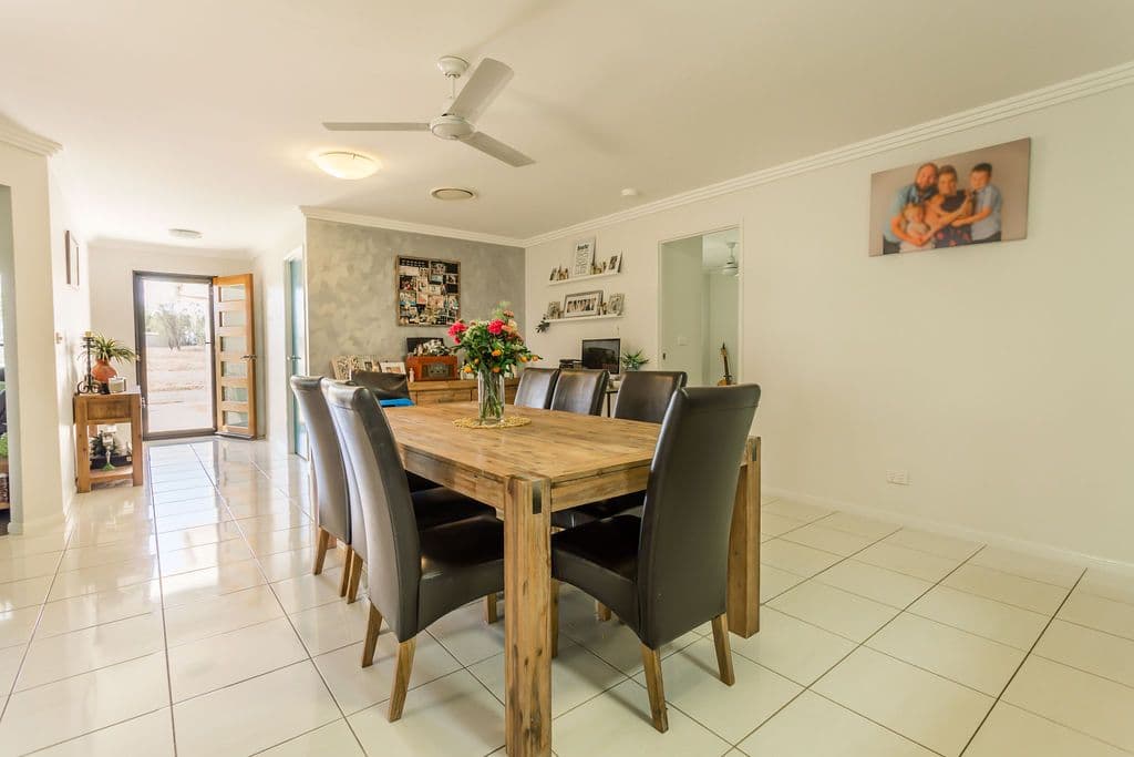 21 Brokenwood Street, Emerald QLD 4720, Emerald - Thumbnail 8