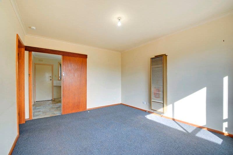 22 WHITTAKERS Road, TRARALGON VIC 3844, Traralgon - Thumbnail 3