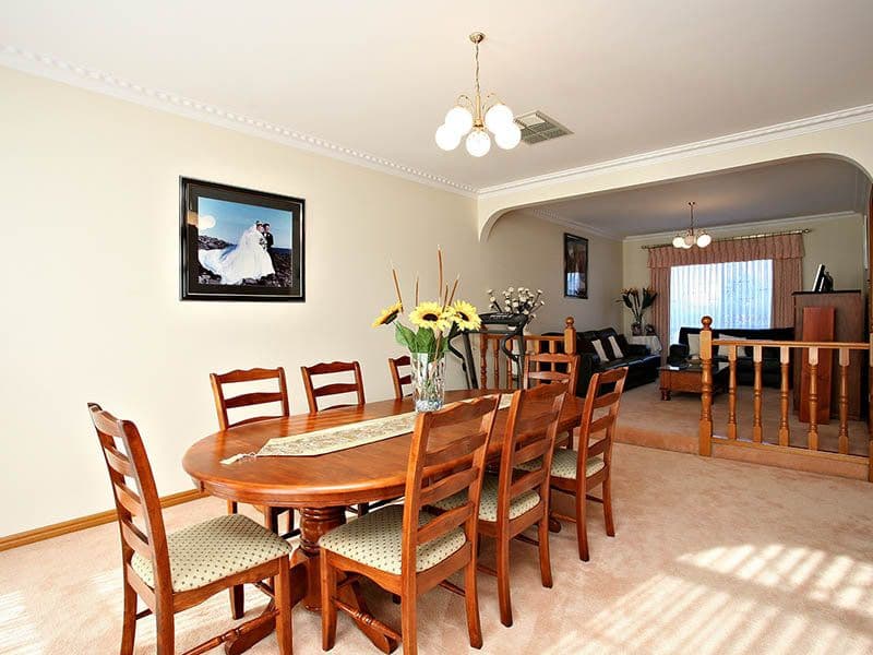 18 Jacinta Way, ST ALBANS VIC 3021, St Albans - Thumbnail 5