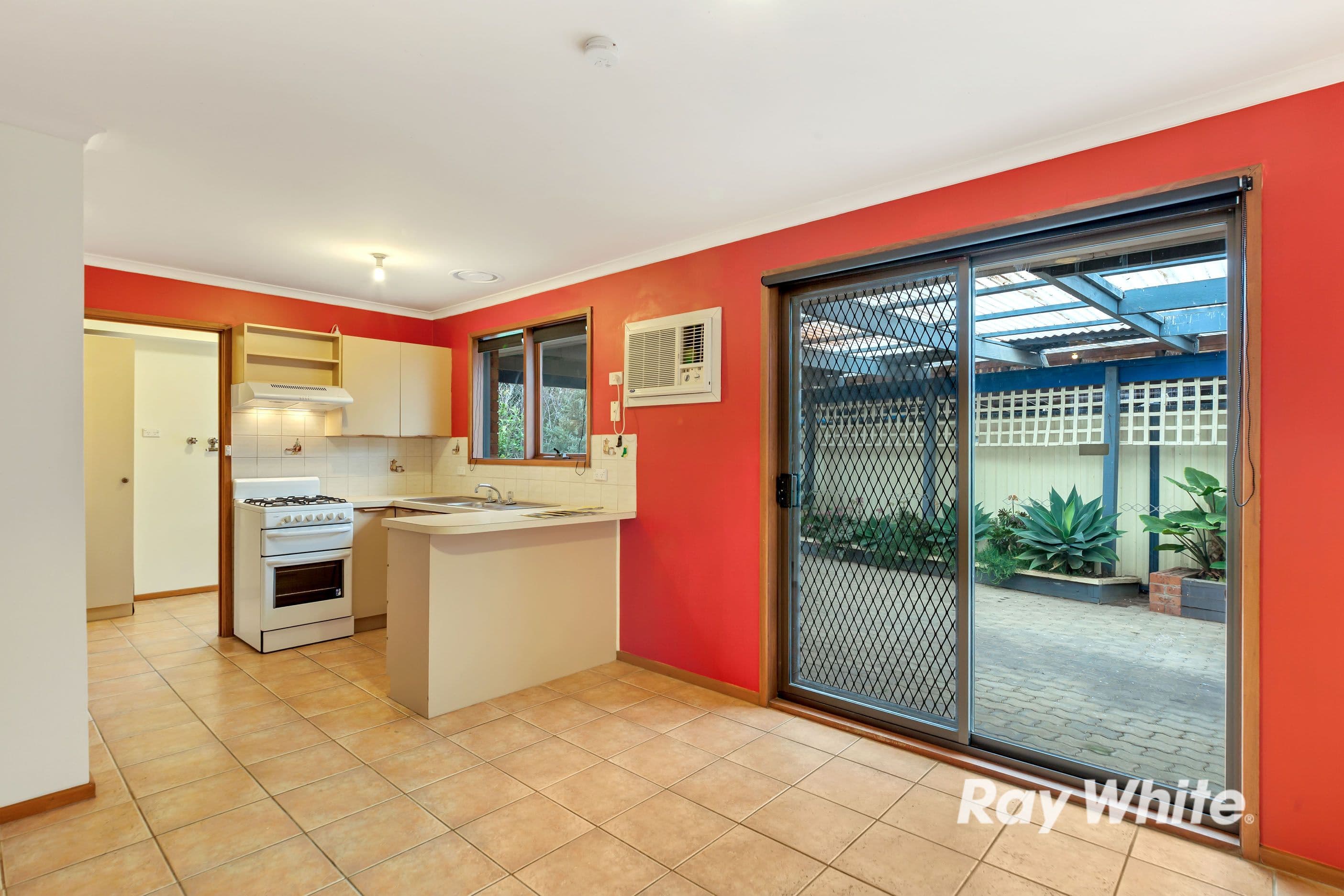 2 Rhus Court, Werribee VIC 3030, Werribee - Thumbnail 6