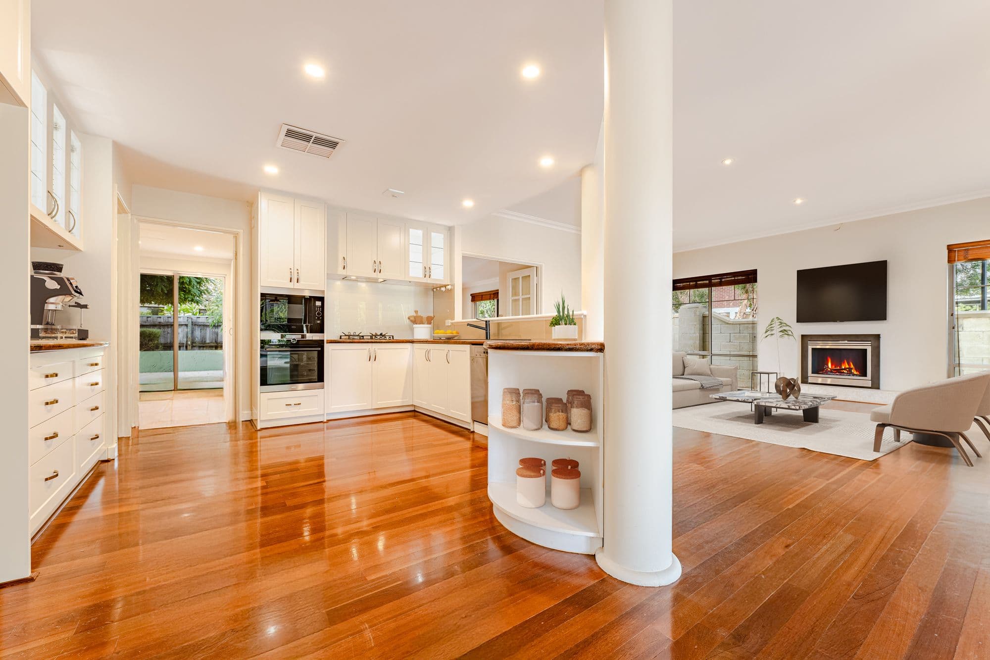10 Omagh Grove, Waterford WA 6152, Waterford - Thumbnail 5