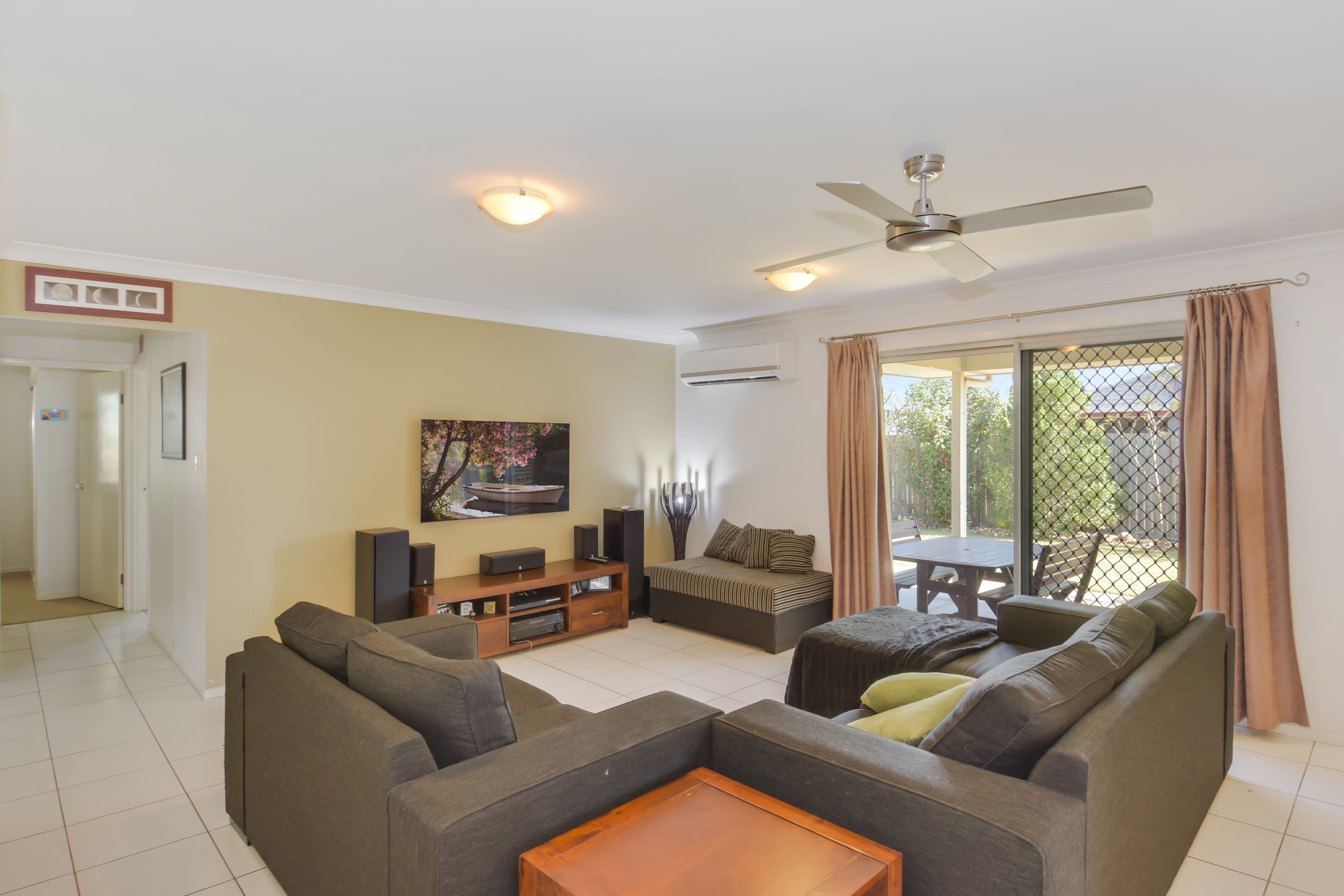34 SUNRISE Crescent, Regents Park QLD 4118, Regents Park - Thumbnail 4
