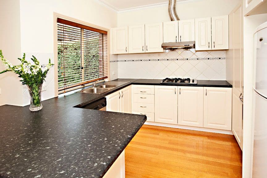 14 Richard Street, GLEN WAVERLEY VIC 3150, Glen Waverley - Thumbnail 2